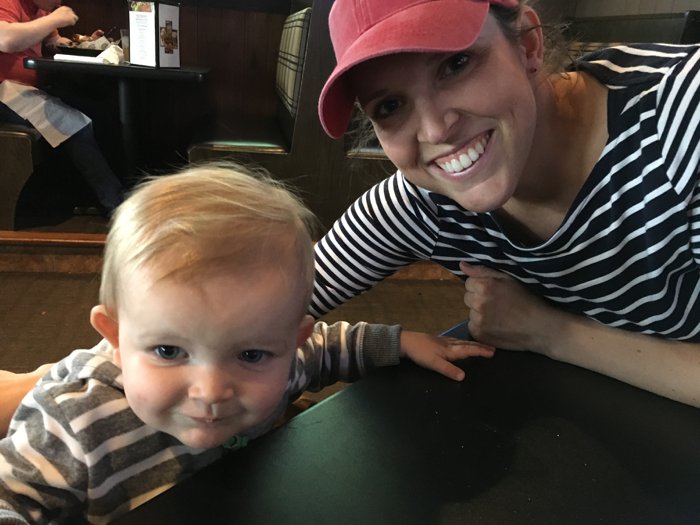 Mom hacks for taking a baby to a restaurant - Tips for taking a baby out to eat