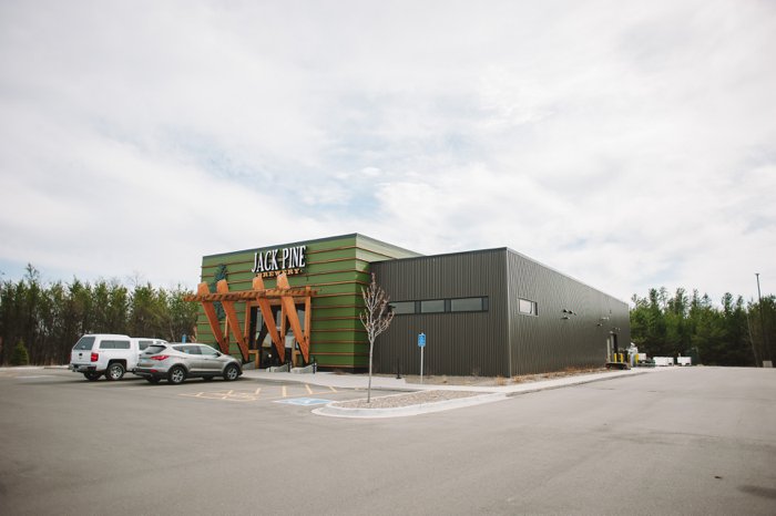 Jack Pine Brewery of Baxter, MN | Craft Beer Brewery in Brainerd, Minnesota