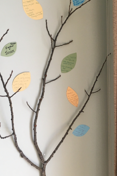 Easy Gratitude Tree Idea for Kids _ How to Make a Thankful Tree